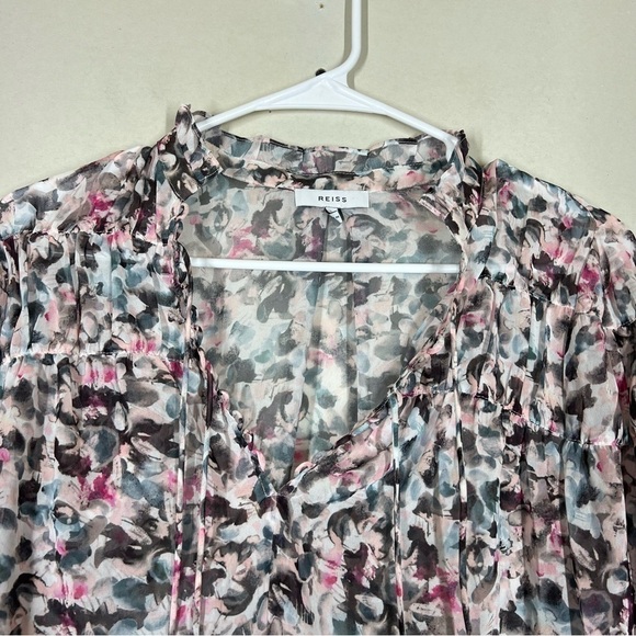 Reiss Talia Floral Blouse NO SIZE SEE MEASUREMENTS - Picture 5 of 13